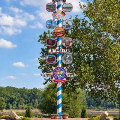 Legacy Project: Frontier Park Maibaum Project